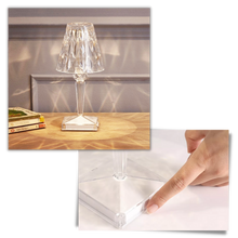 Load image into Gallery viewer, Lampada da scrivania in cristallo acrilico - Ozerty