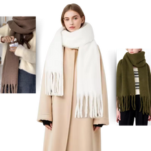 Load image into Gallery viewer, Sciarpa da donna Cozy Elegance - Ozerty