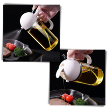 Load image into Gallery viewer, Bottiglia erogatrice di olio Spruzza &amp; Versa - Ozerty
