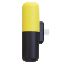 Load image into Gallery viewer, Mini power-bank portatile a forma di capsula
