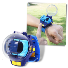 Load image into Gallery viewer, Orologio con auto telecomandata ricaricabile
