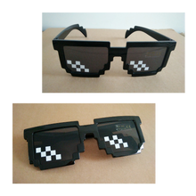 Load image into Gallery viewer, Occhiali da sole pixel alla moda - Ozerty
