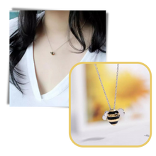Load image into Gallery viewer, Collana a forma di ape  - Ozerty
