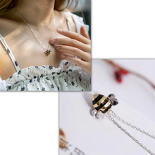 Load image into Gallery viewer, Collana a forma di ape
