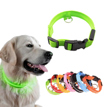 Load image into Gallery viewer, Collare per animali con luce LED ricaricabile USB - Ozerty
