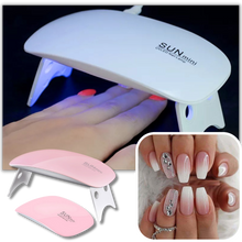Load image into Gallery viewer, Lampada per asciugare lo smalto sulle unghie a luce UV LED - Ozerty
