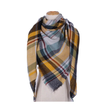 Load image into Gallery viewer, Sciarpa in cashmere a quadri effetto mohair -Lisbona - Ozerty
